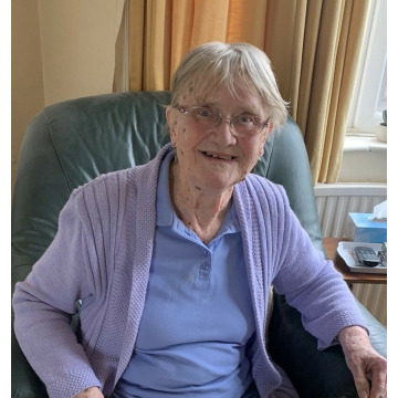 Photo of Brenda Elizabeth CARLYLE