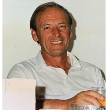 Photo of Dennis HEPPLESTONE