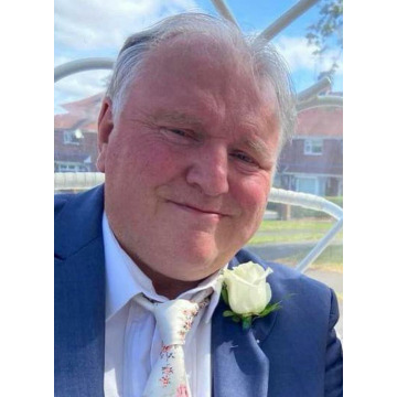 Photo of Stephen John LLOYD