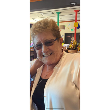 Photo of Iris GWINNUTT