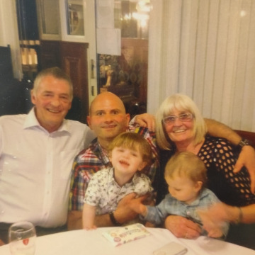 Notice Gallery for Linda Theresa BURRAGE