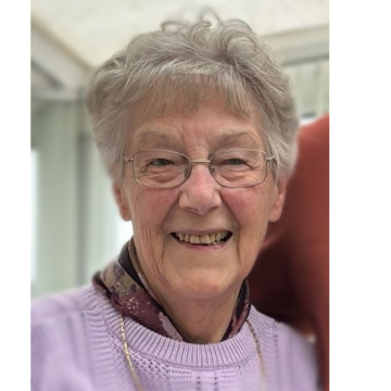 Notice Gallery for Maureen Patricia POYNER