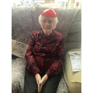 Photo of Elaine BRISTER