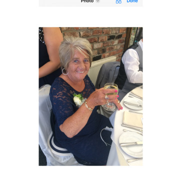Photo of Dorothy THOMAS