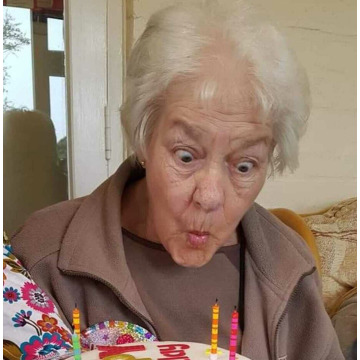 Notice Gallery for Patricia Doreen KENNETT (GILL)