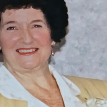 Photo of Elizabeth BROWN