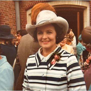 Photo of Beryl HOOPER