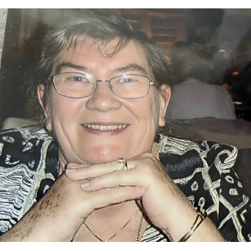 Photo of Patricia HUGHES