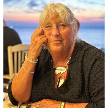Photo of Carolyn Christine O'LEARY (NEE CARLISLE)