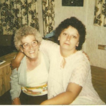 Notice Gallery for Pamela Olive COOK