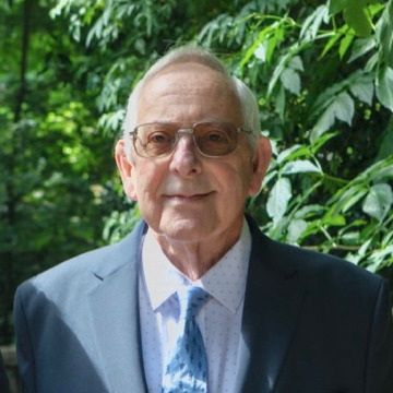 Photo of Kenneth PAPE