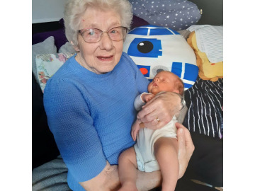 Notice Gallery for Dorothy ROBSON