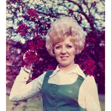 Photo for notice Sandra HUGHES