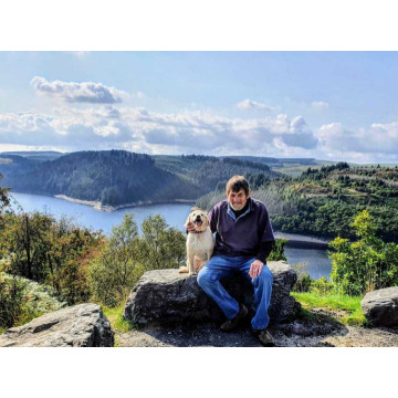 Notice Gallery for Dewi DAVIES