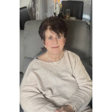 Notice Gallery for Michelle FISHER