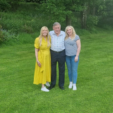 Notice Gallery for Kenneth DAVIS