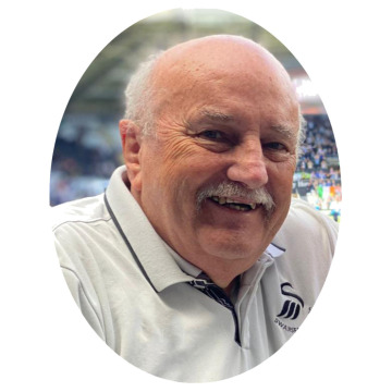 Photo of Hugh SAUNDERS