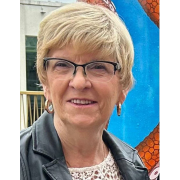 Notice Gallery for Valerie SUTTON