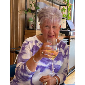 Photo of Eileen MCMULLEN