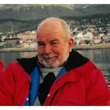 Photo of Dr Meurig HUGHES