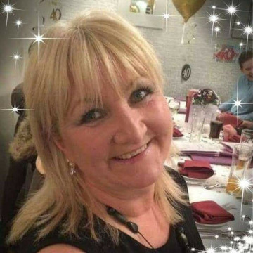 Photo of Lorraine THOMPSON