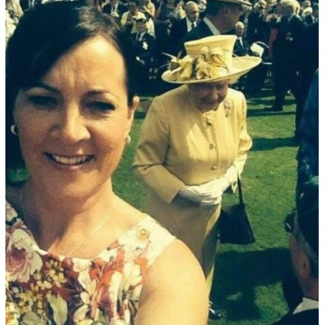 Photo of Andrea BURNS