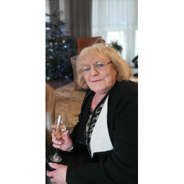 Photo of Marlene COX