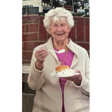 Photo of Ivy DYKES