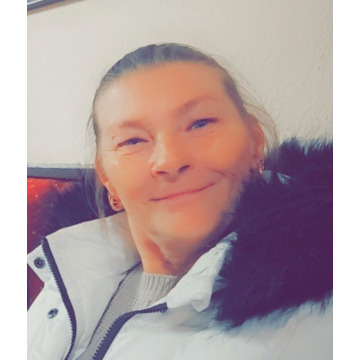 Photo of Tracy Marie KNOWLES