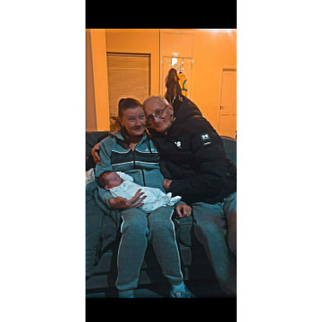 Notice Gallery for Tracy Marie KNOWLES