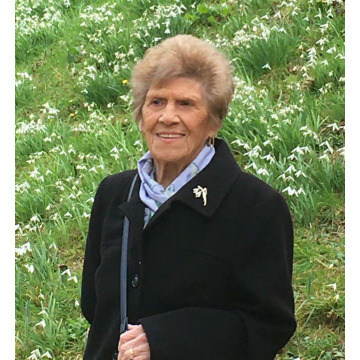 Photo of Win (Winifred Mary) WRIGHT
