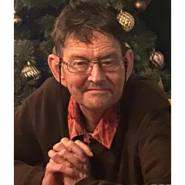 Photo of Richard HOLMES