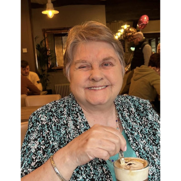 Photo of Rita BALL