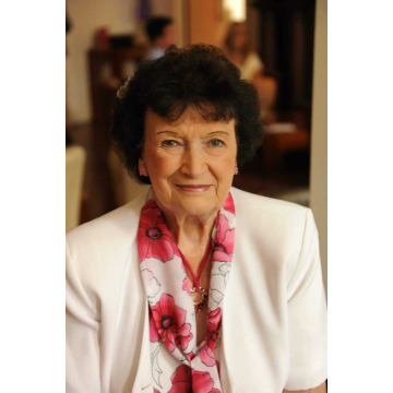 Photo of Dorothy Doreen BURSTON