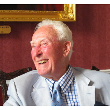Photo of Geoffrey MUSCUTT
