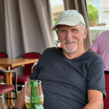 Photo of Robin YOUNG