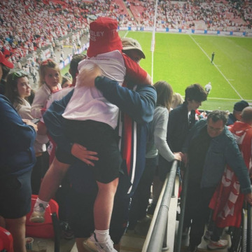 Notice Gallery for Ben PEARSON