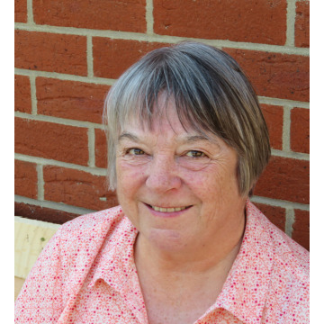 Photo of Janet SINGLETON