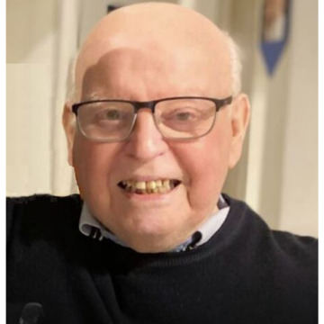 Photo of Tom  AINSWORTH