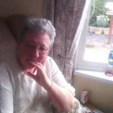 Photo of Maureen JONES