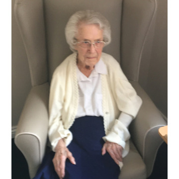 Photo of Doris Eileen BESSON