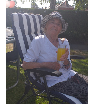 Photo for notice Ann KING