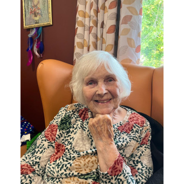 Photo for notice Irene Elizabeth HUGHES