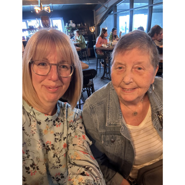 Photo for notice Pauline Barbara THURSTON