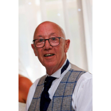 Photo of Jeffrey HOLMES