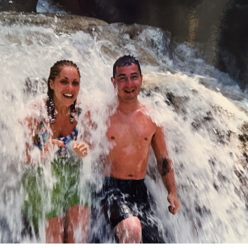 Photo for notice Laura McGANN