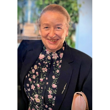 Photo of Karen Anne McLELLAN