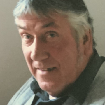 Photo of Peter MCCARTHY