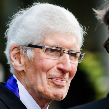 Photo of Dennis HANSON