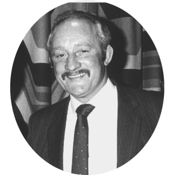 Photo of Peter JAMES